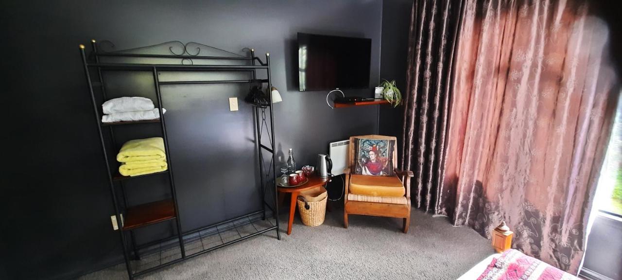 Waitapu Springs B&B Такака Екстериор снимка